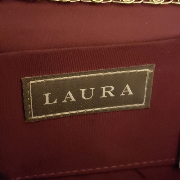 Laura Clutch - Picture 3 of 3